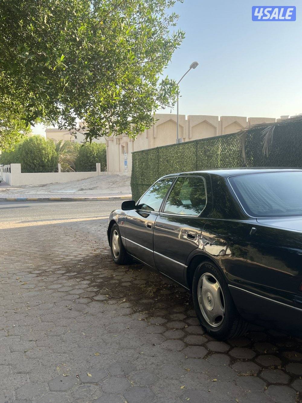 لكزس 400ls موديل 1998 بحالة جيدة جدا4
