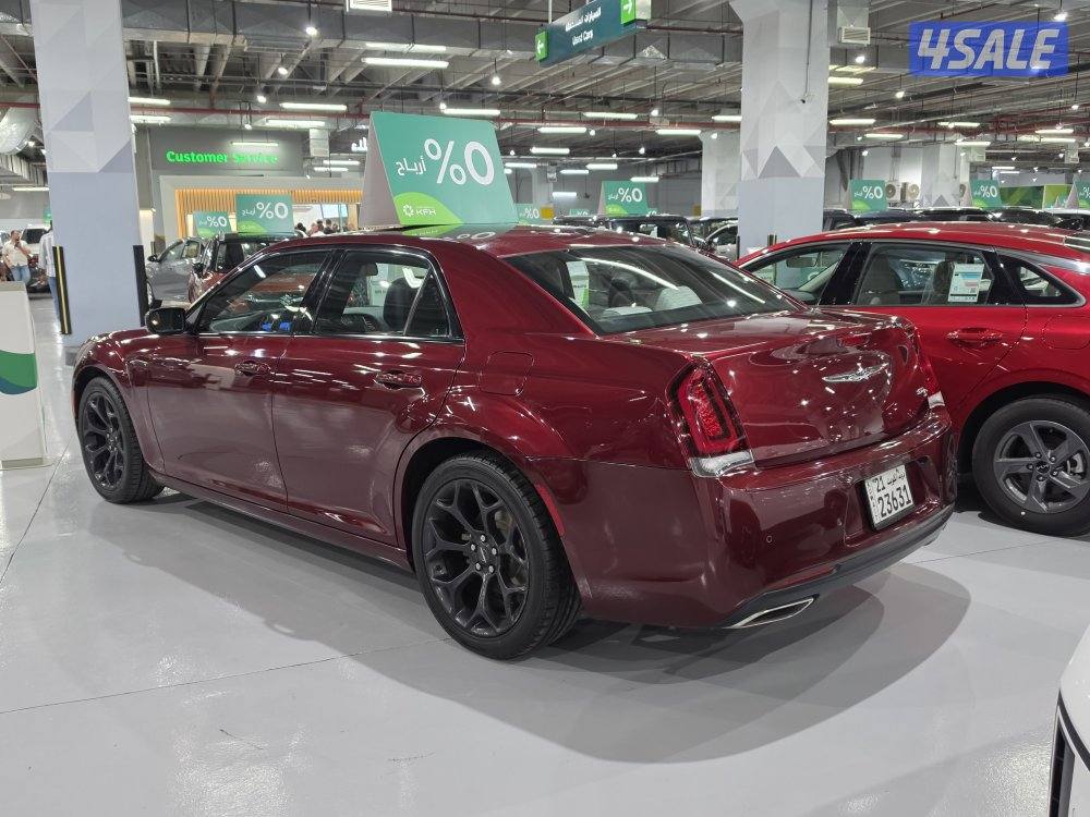 Chrysler 300 S1