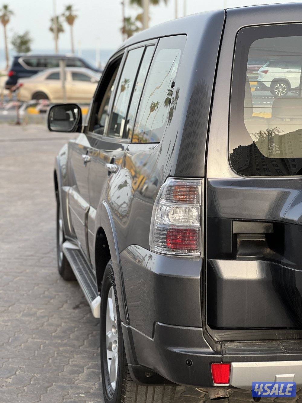 للبيع باجيرو بحالة ممتازة4