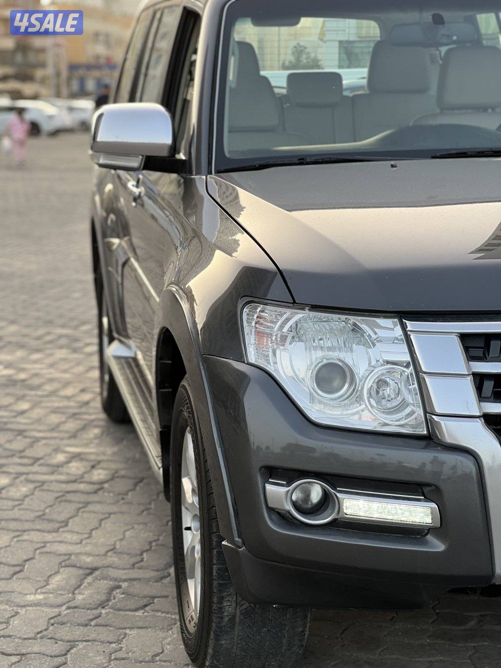 للبيع باجيرو بحالة ممتازة8