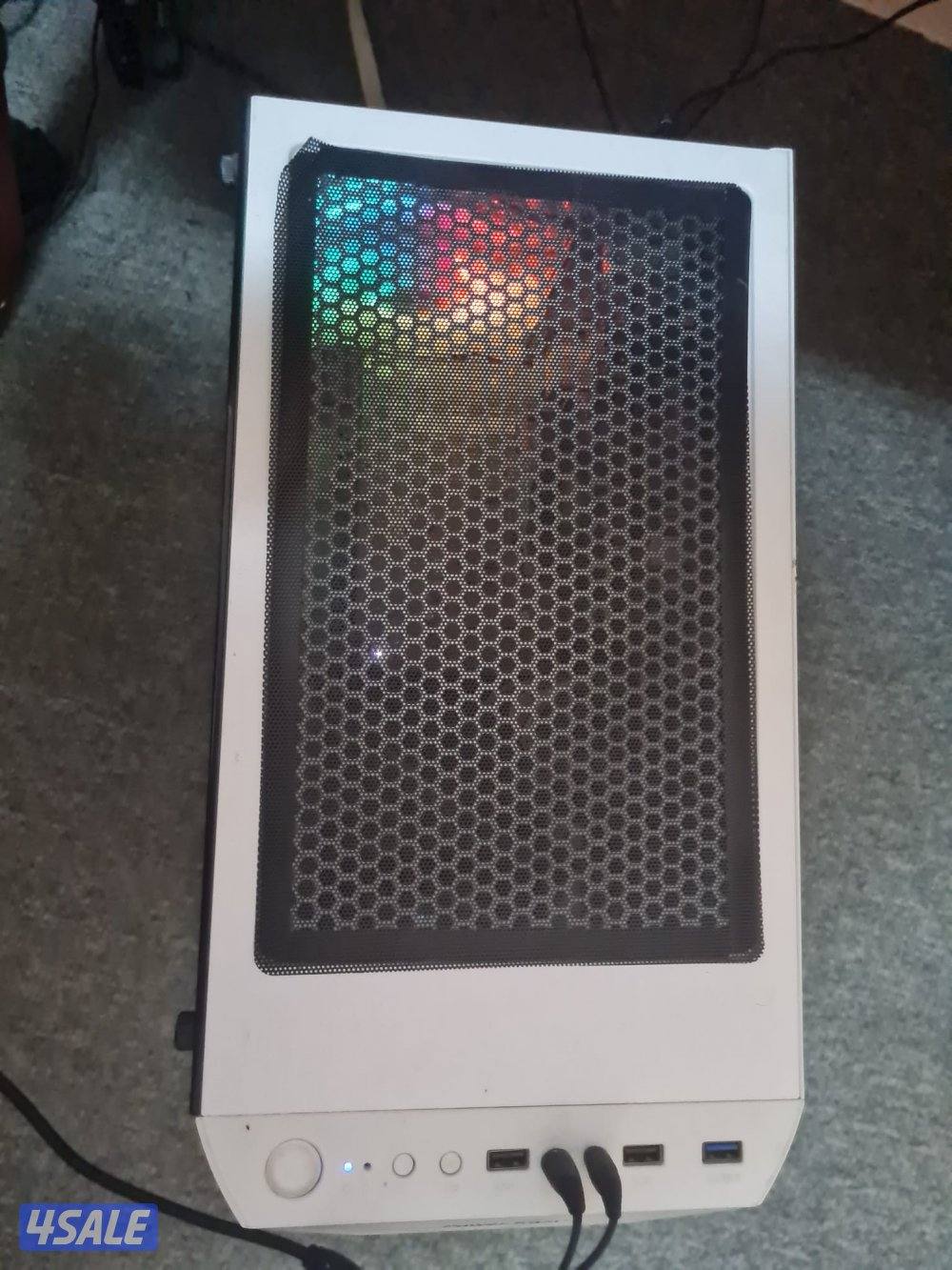 Gaming PC with GTX 1660 SUPER 6 GB Vram3