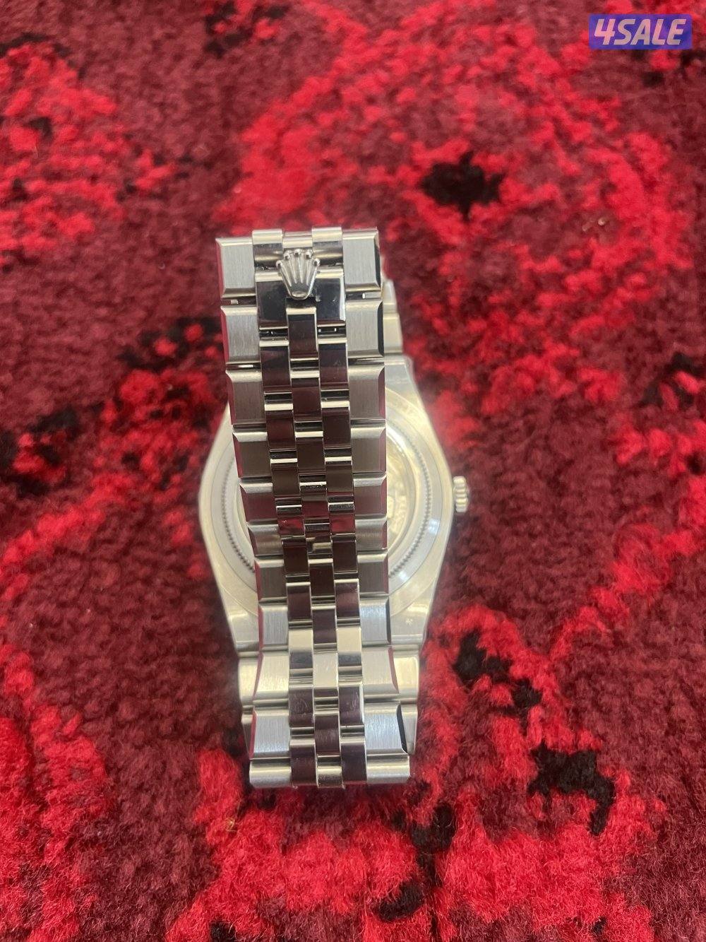 لمحبي الأناقة.. ساعة روليكس بلون مميز (تيفاني)5