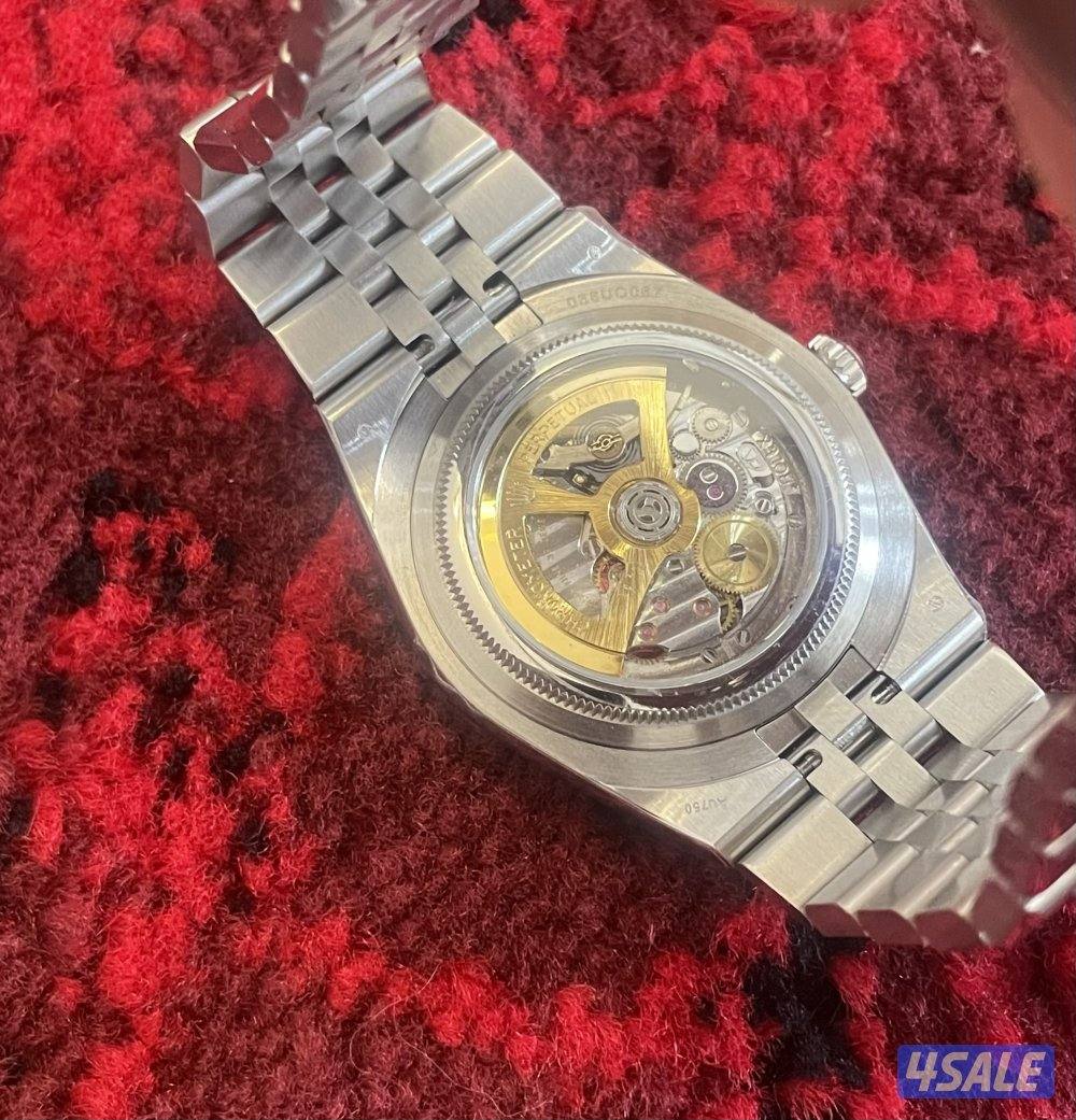 لمحبي الأناقة.. ساعة روليكس بلون مميز (تيفاني)6