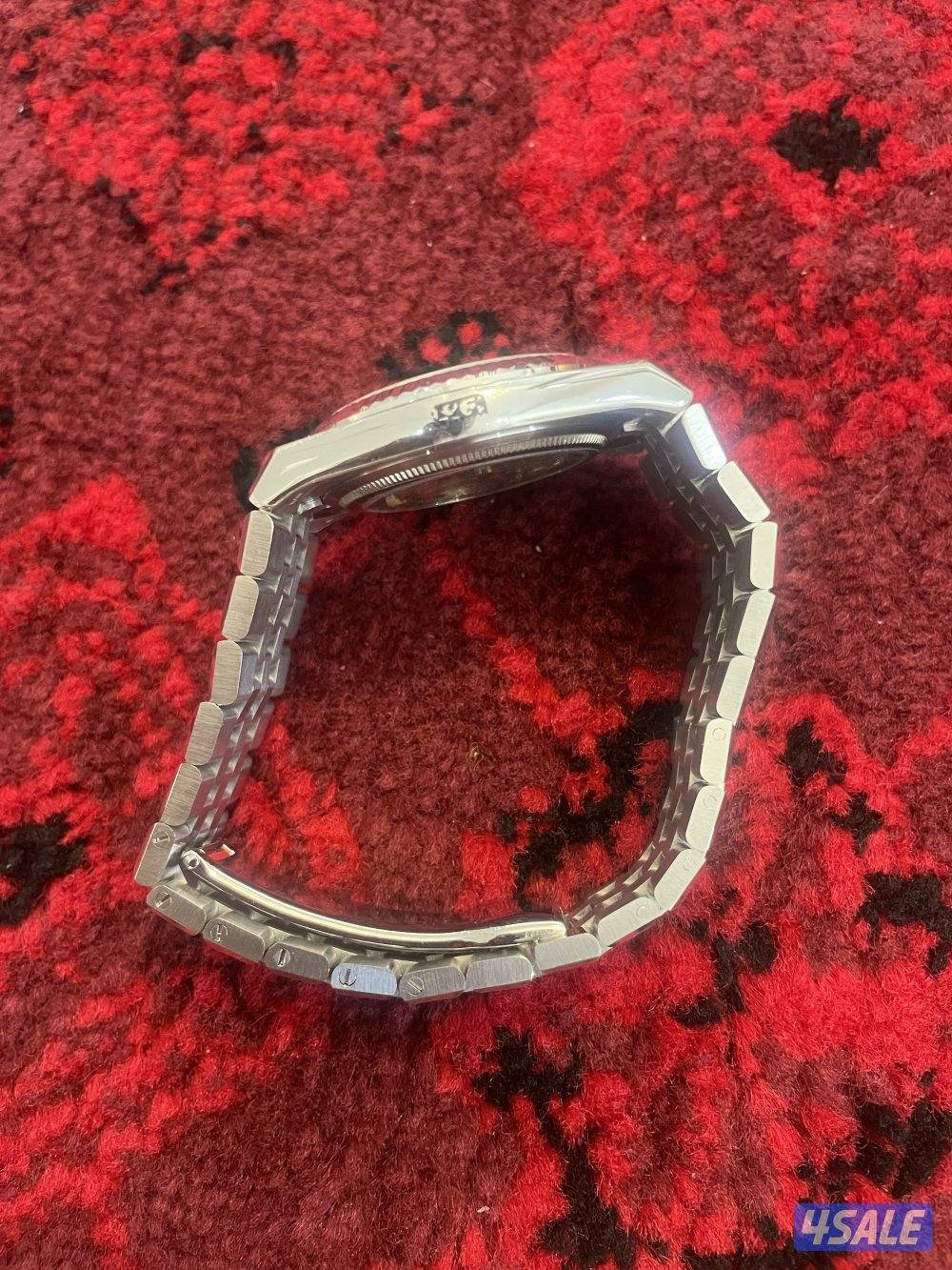 لمحبي الأناقة.. ساعة روليكس بلون مميز (تيفاني)9