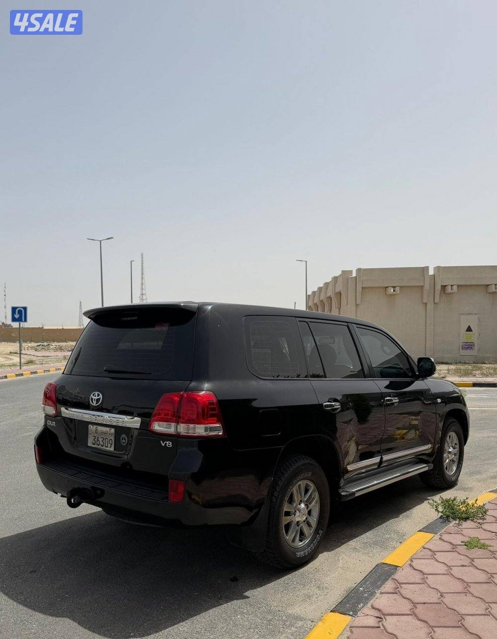 لاند كروز 2010 الساير عداد 340 الف3