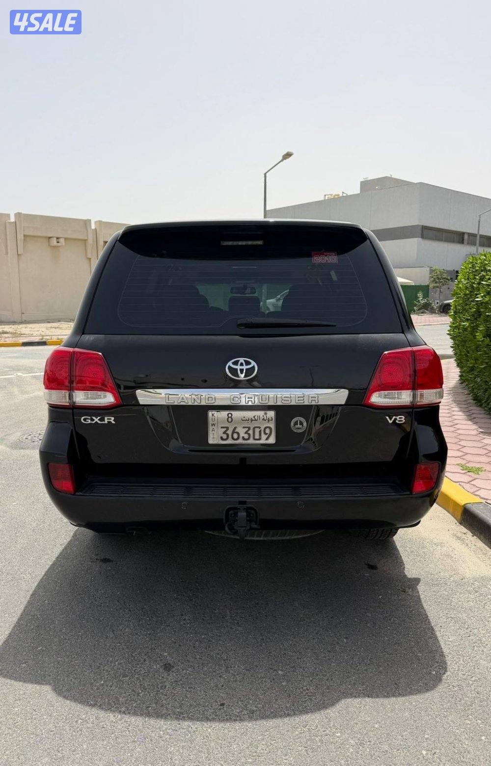 لاند كروز 2010 الساير عداد 340 الف5