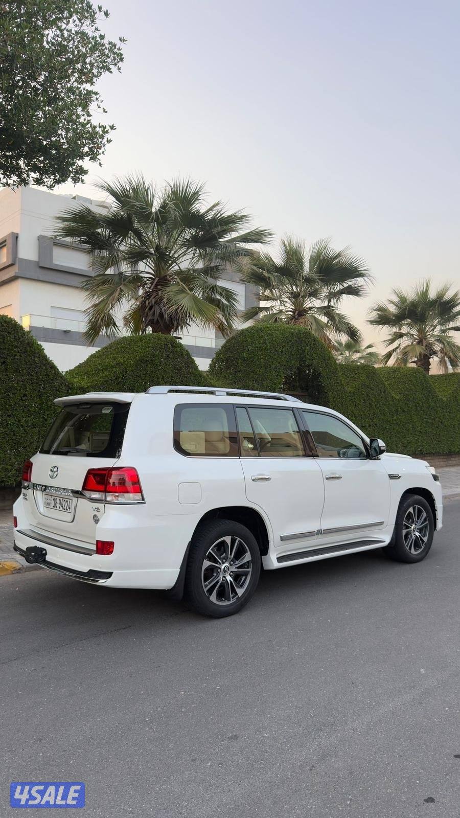 لاند كروز تورينق 2020 الساير عداد 113 الف2