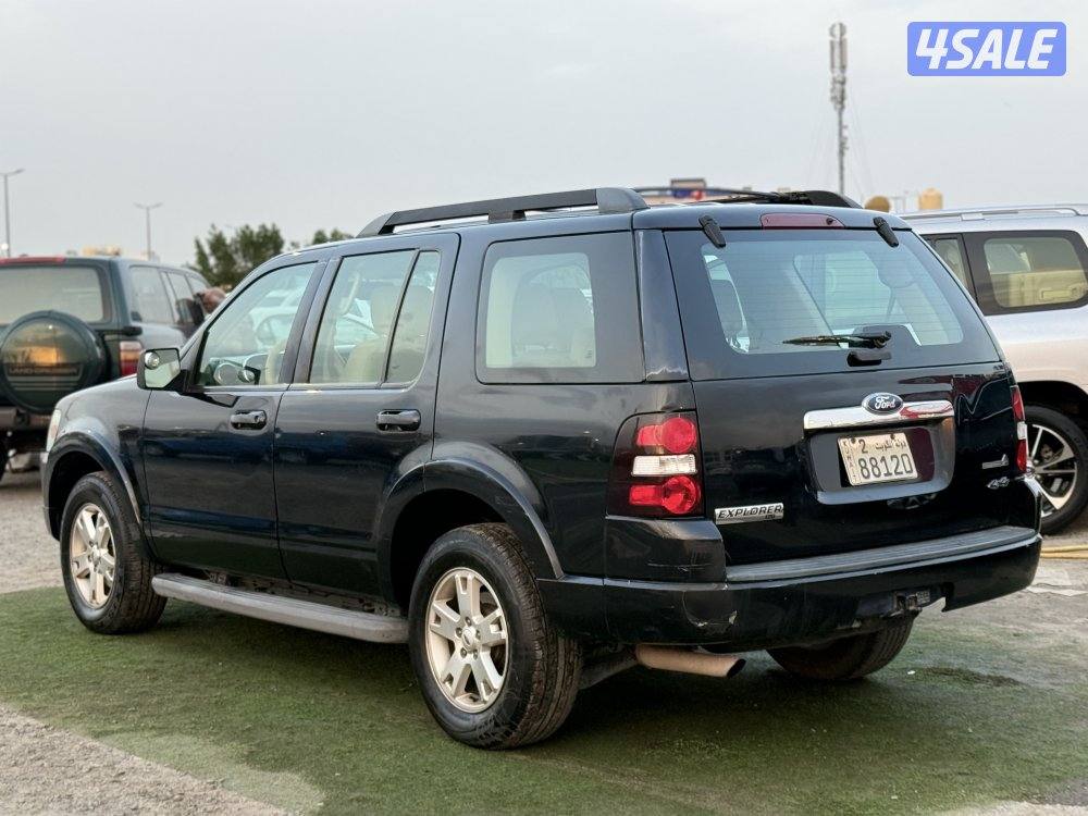 للبيع - فورد اكسبلور - موديل 2010 - عداد 330 - وارد الوكاله2