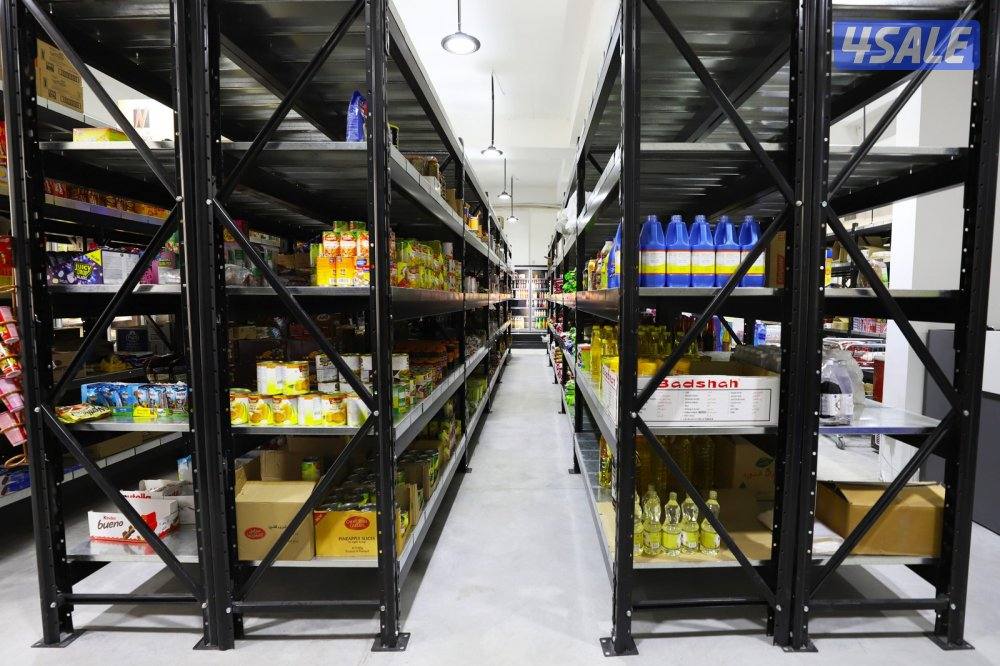 بسبب غلق السوق المركزي، نعلن عن بيع مجموعة من المعدات المستعملة بحالة3