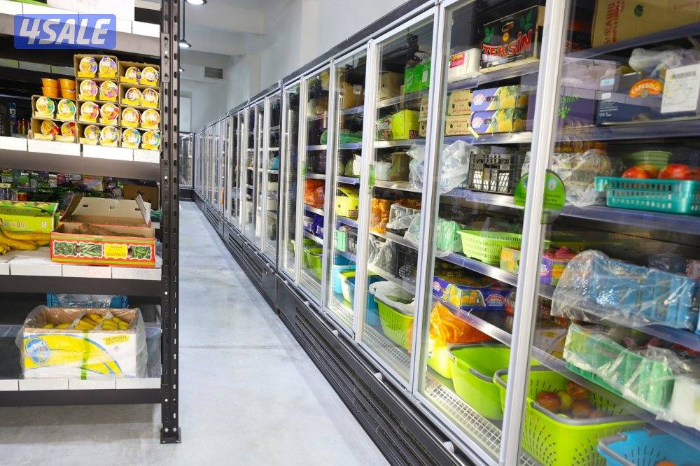 بسبب غلق السوق المركزي، نعلن عن بيع مجموعة من المعدات المستعملة بحالة4