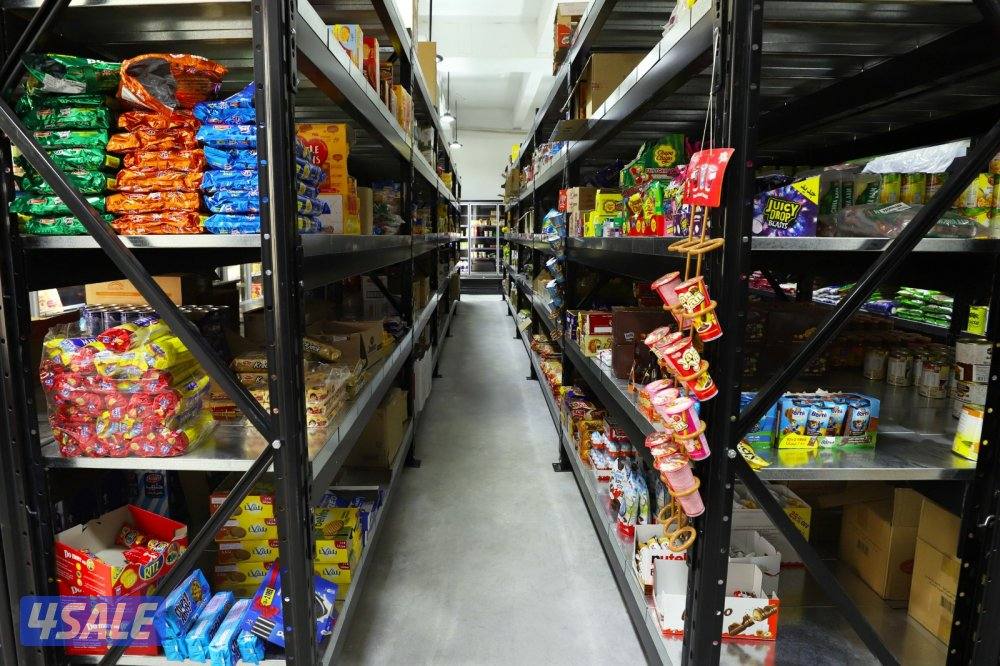 بسبب غلق السوق المركزي، نعلن عن بيع مجموعة من المعدات المستعملة بحالة5