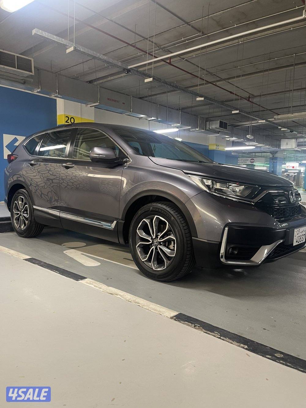 للبيع هوندا CRV موديل 2020 ماشي 39 ألف صبغ الوكالة سيرفس منتظم وكالة5