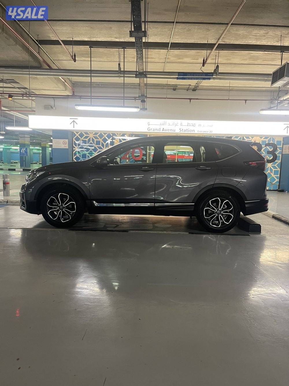 للبيع هوندا CRV موديل 2020 ماشي 39 ألف صبغ الوكالة سيرفس منتظم وكالة7