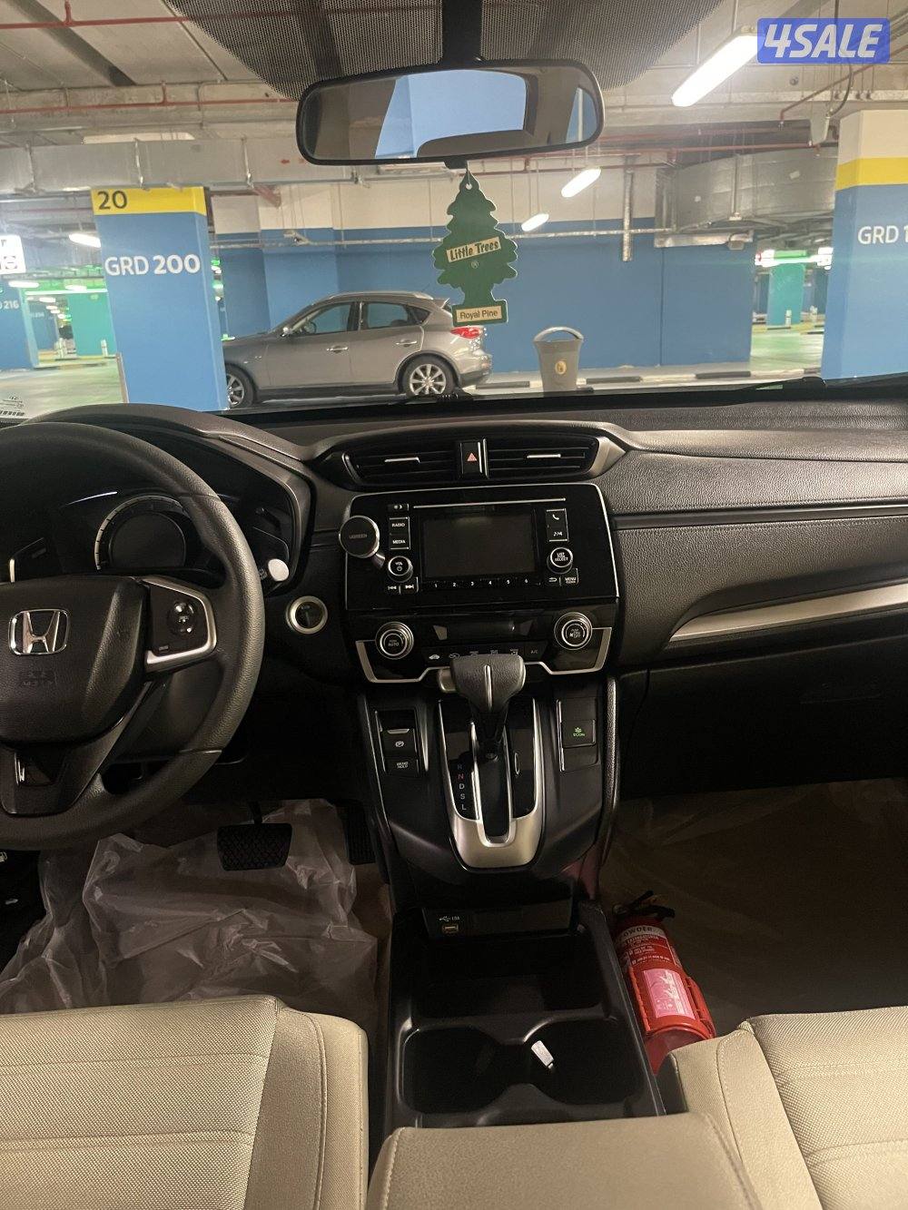 للبيع هوندا CRV موديل 2020 ماشي 39 ألف صبغ الوكالة سيرفس منتظم وكالة9