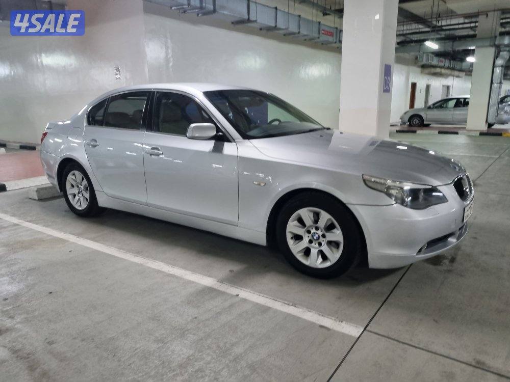 بي ام دبليو 520i موديل 20053