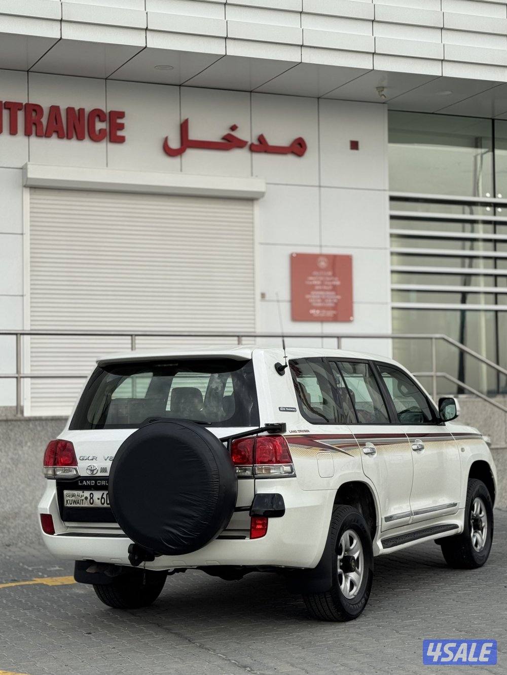 للبيع لاند كروزر GXR موديل 20103