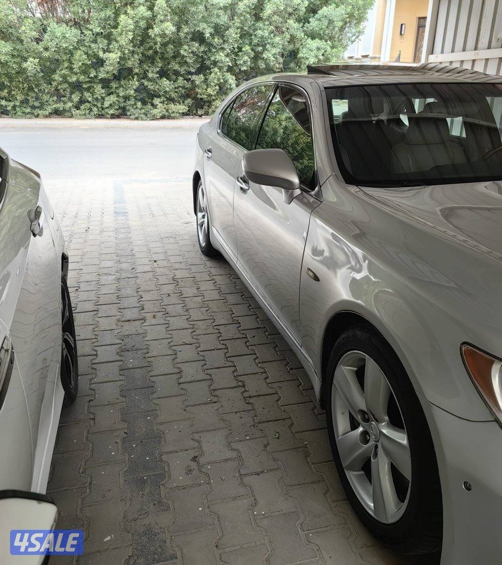 للبيع لكزس 20075