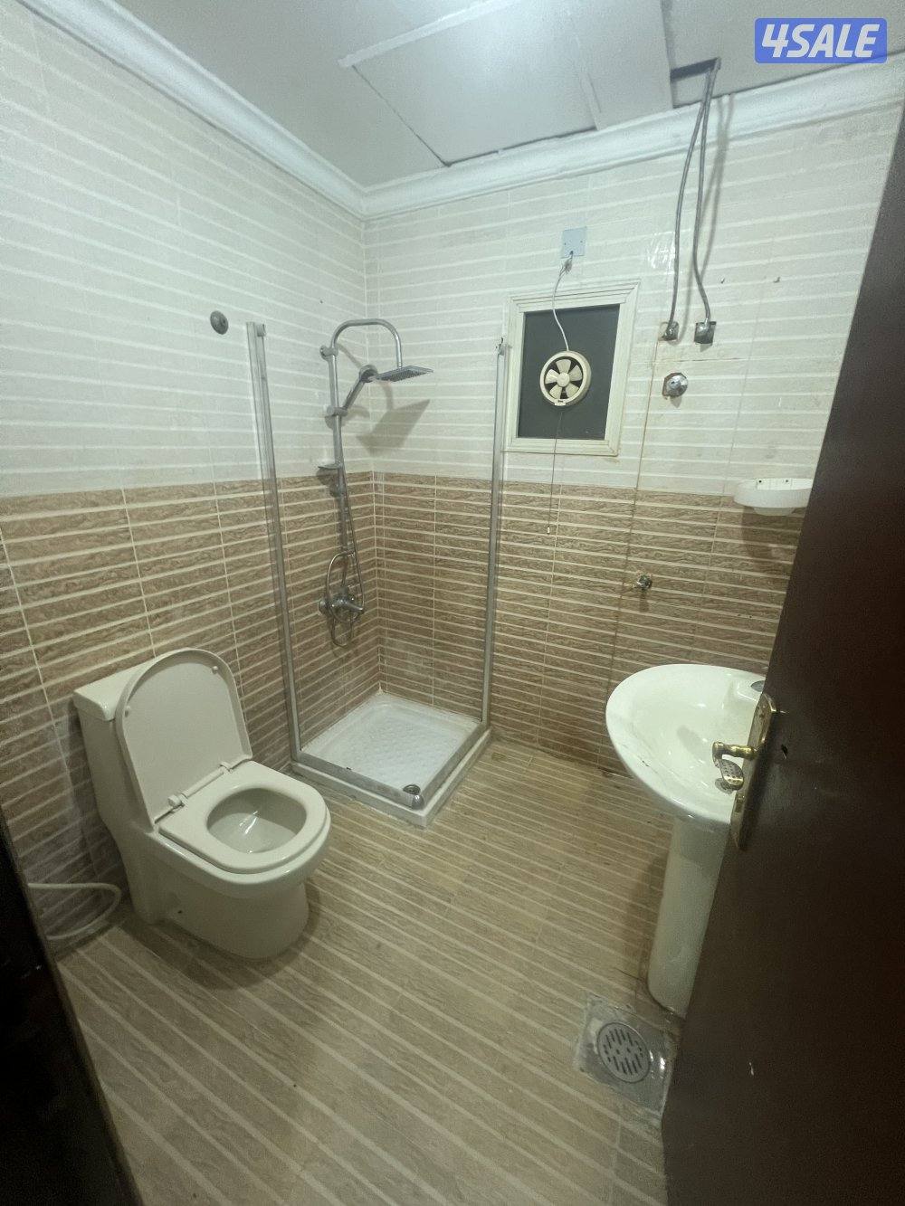 ميدان حولي شقه استلام فوري غرفتين وصاله6