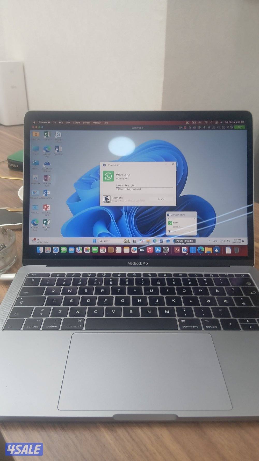 فني و مهندس كمبيوتر واسترجاع المحذوفات وعمل شبكات النت اي وقت ومكان ٢٤13