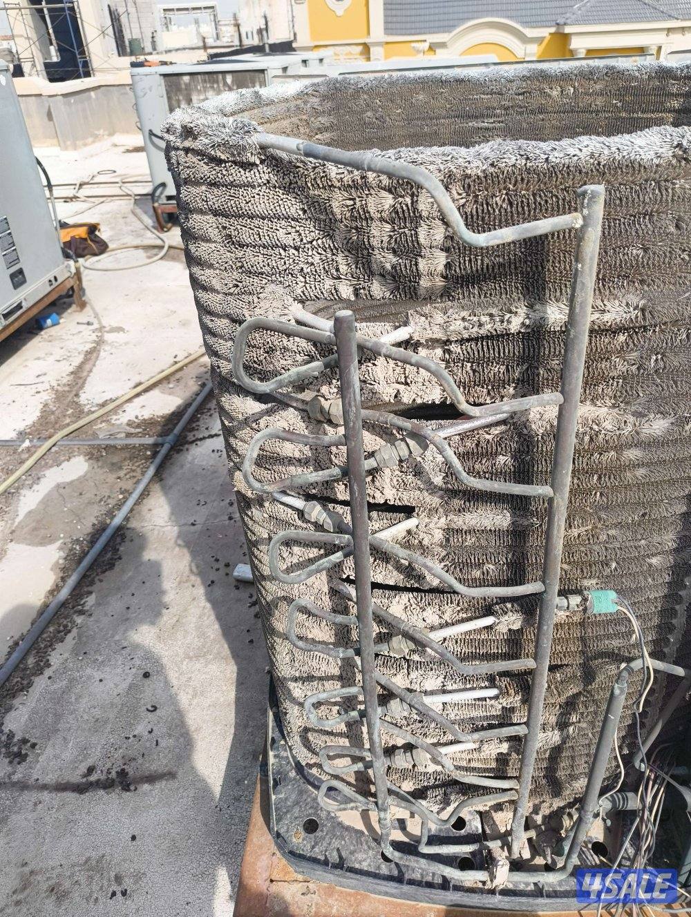 صيانة وتركيب مكيفات الهواء (HVAC) وأنظمة التبريد والتكييف (VRF) وأنابي8