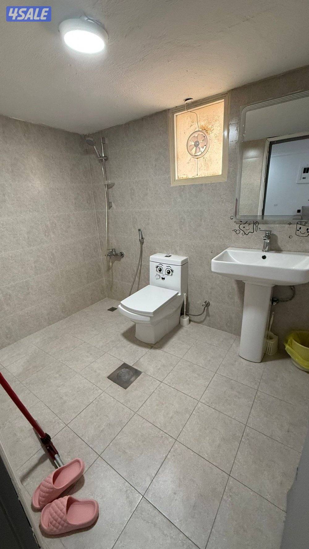 شقق للايجار خلو وفاضي غرفة وصالة ومطبخ وحمام تشطيب سوبر لوكس14