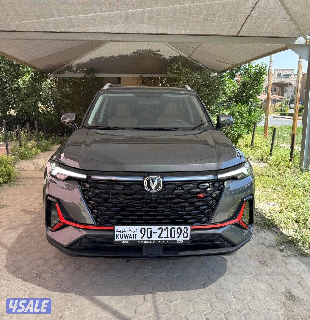 للبيع شانغان CS35 Plus 2025 شبه اصفار1