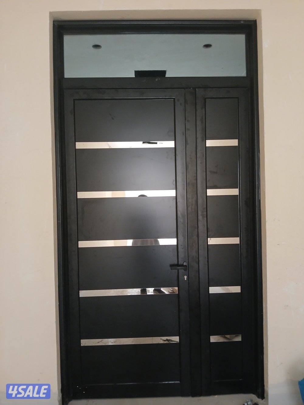 فني ألمنيوم شتر معلم باكستاني3