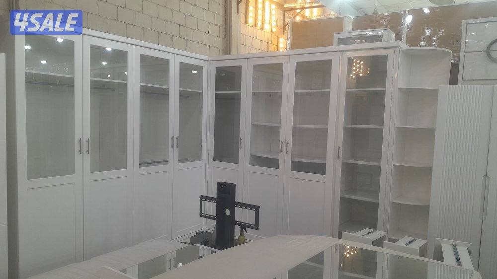 للبيع غرف نون وكبتات وسراير وطاولة طعام ٨ كراسي ونشتري المستعمل0