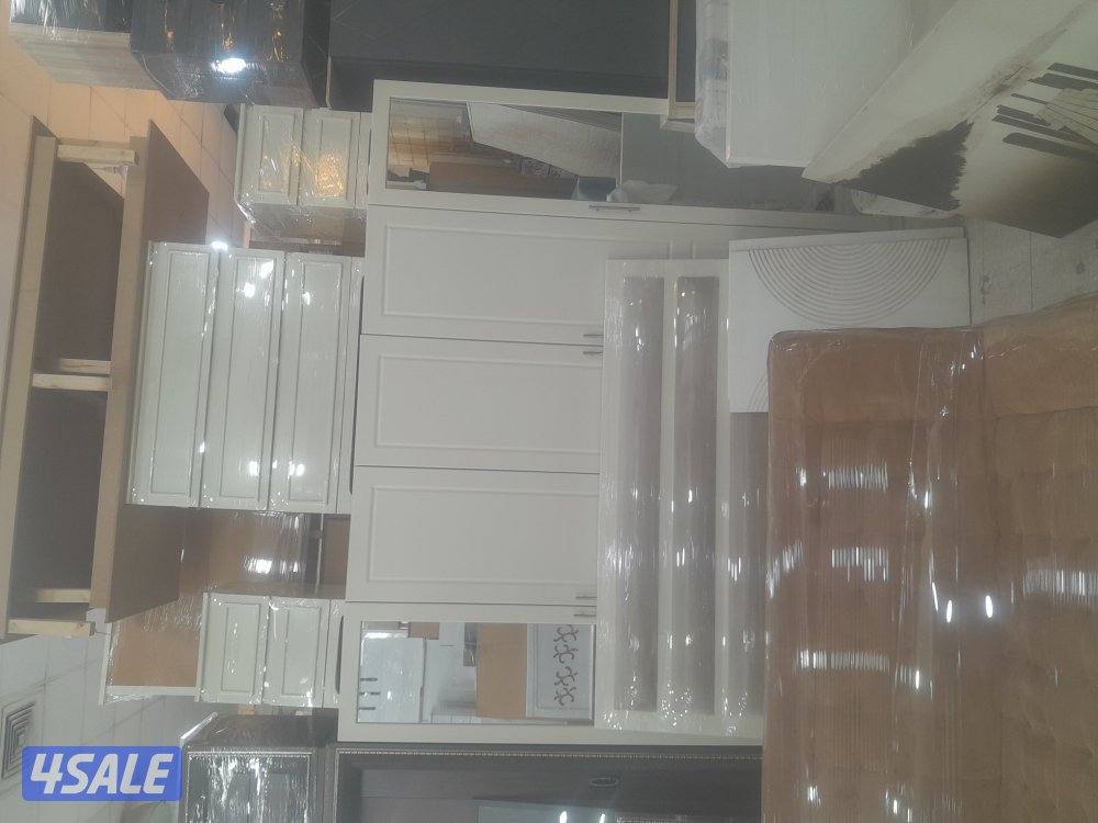 للبيع غرف نون وكبتات وسراير وطاولة طعام ٨ كراسي ونشتري المستعمل5