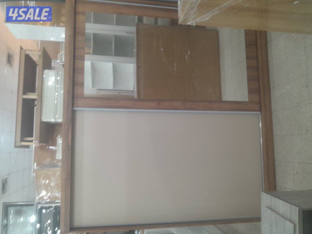 للبيع غرف نون وكبتات وسراير وطاولة طعام ٨ كراسي ونشتري المستعمل8