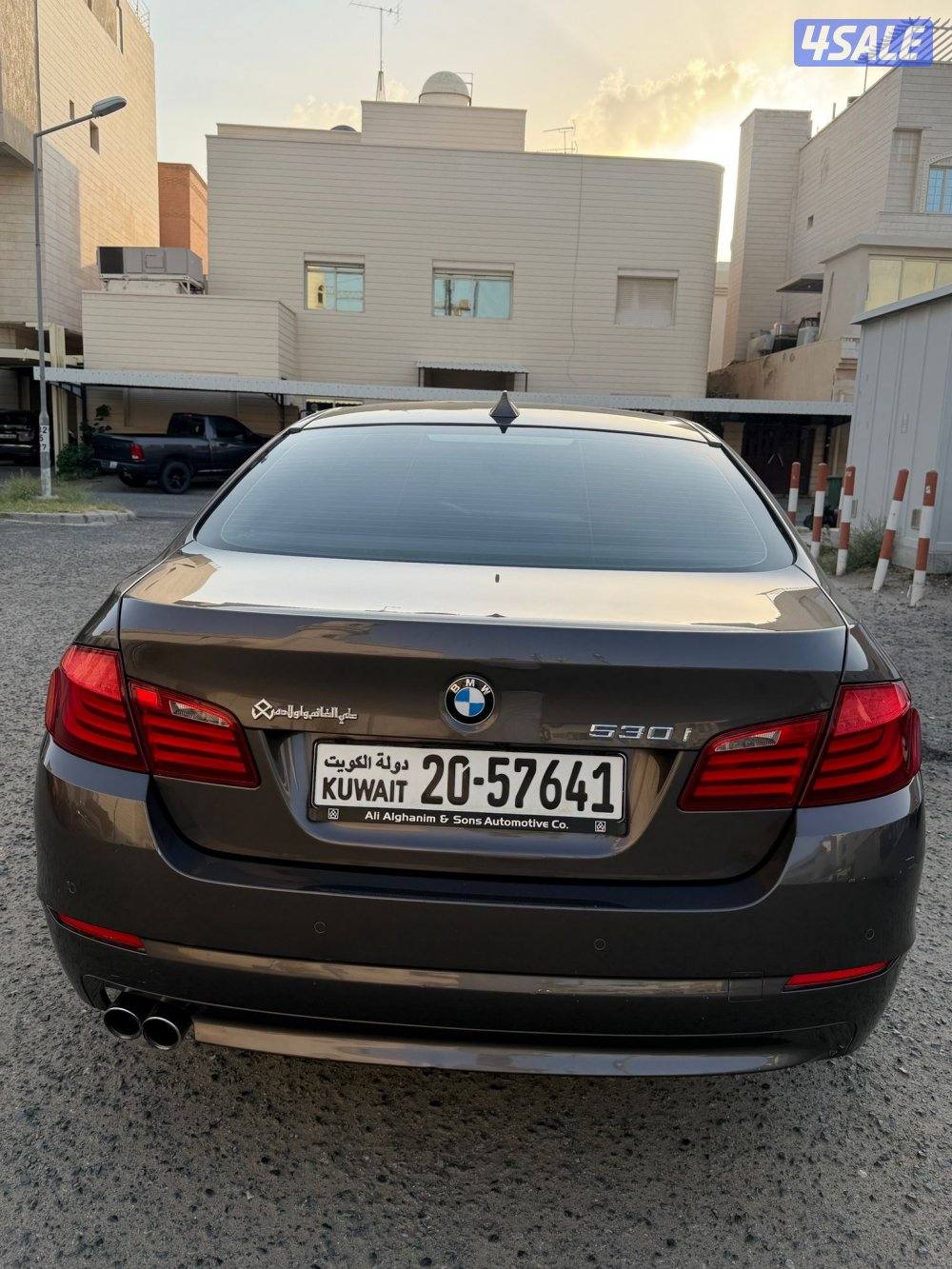 للبيع BMW 530i بحاله ممتازه 6 سلندر1