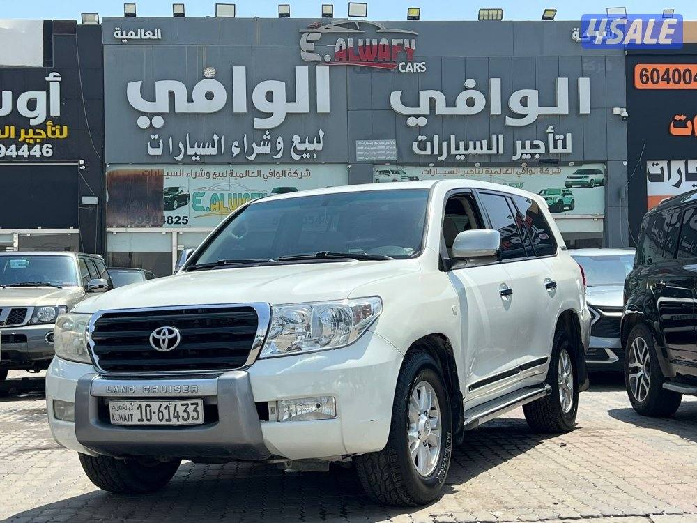 لاند كروزر GXR V82