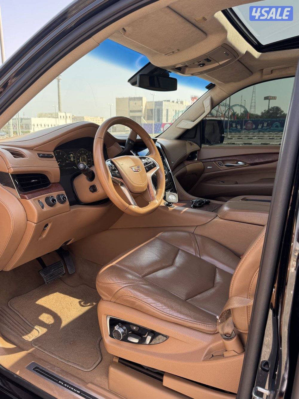 اسكاليد بلاتنيوم 20151