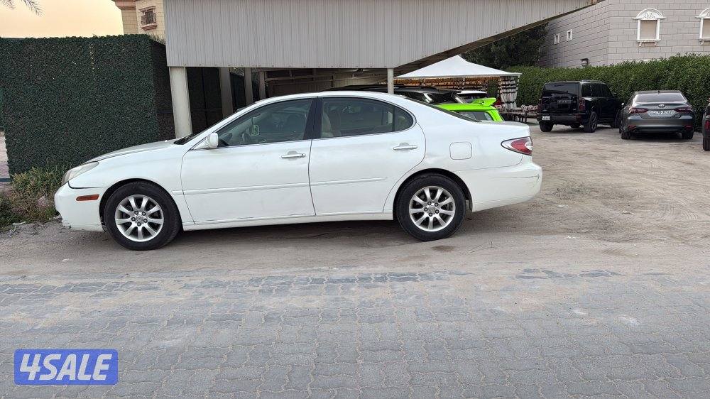 لكزس 2002 es1