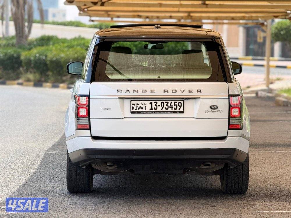 للبيع : رانج روفر كلاسيك موديل : 2016 عداد : 180 الف2