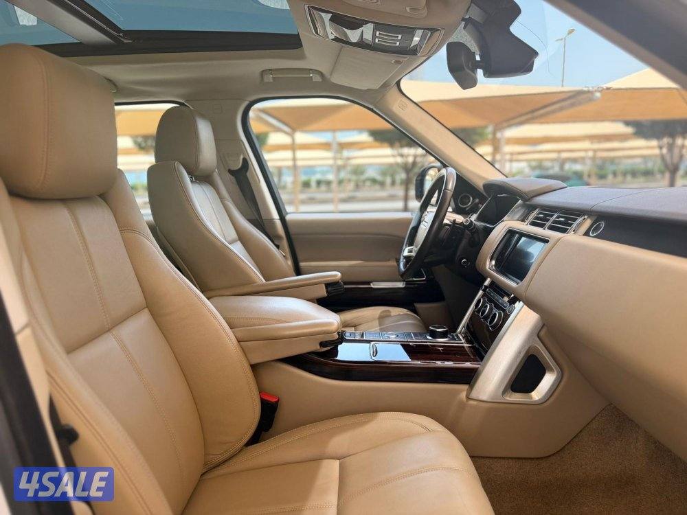 للبيع : رانج روفر كلاسيك موديل : 2016 عداد : 180 الف11