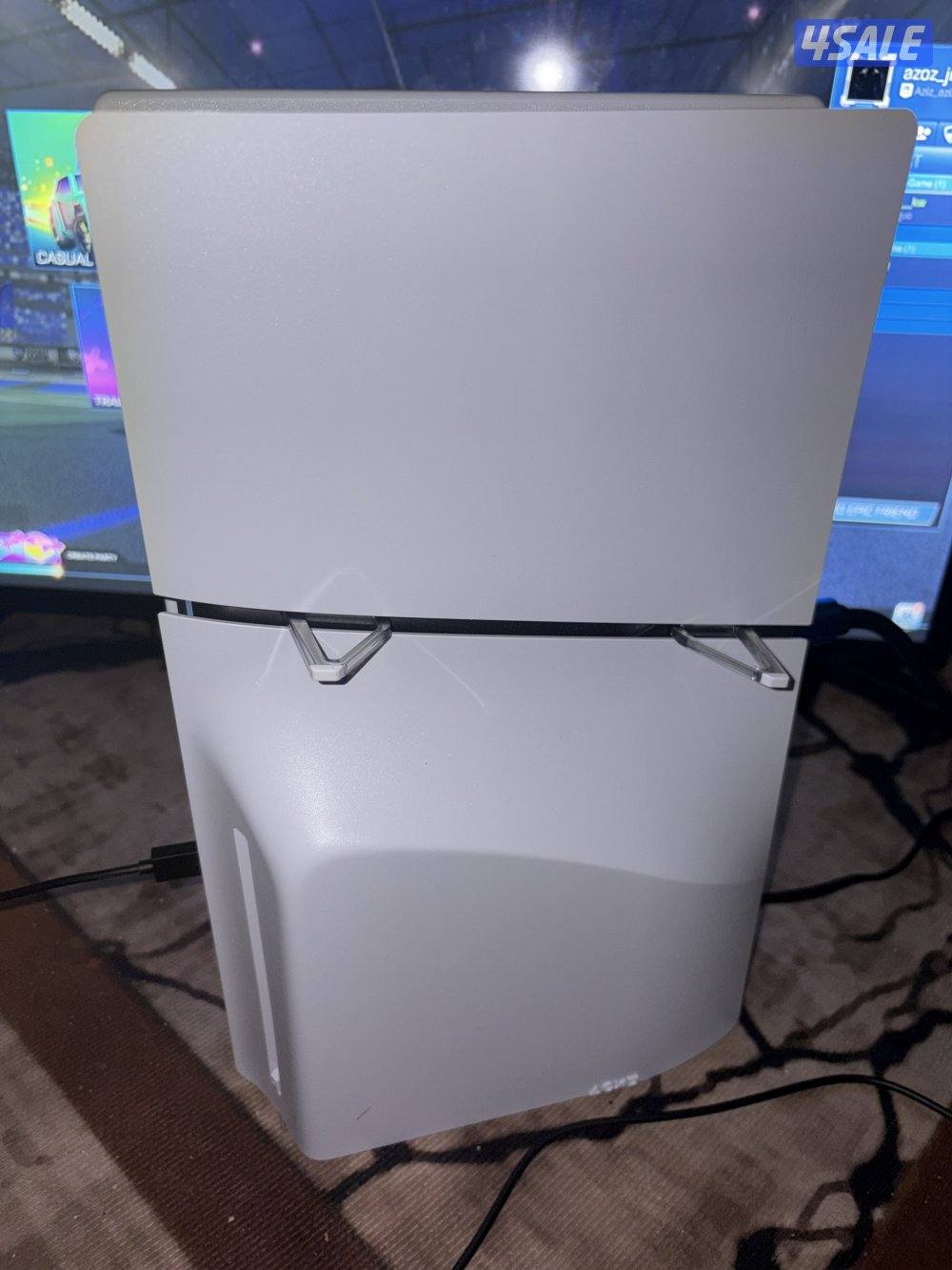 سوني فايف مع يده استعمال اقل من شهر نضيفف0