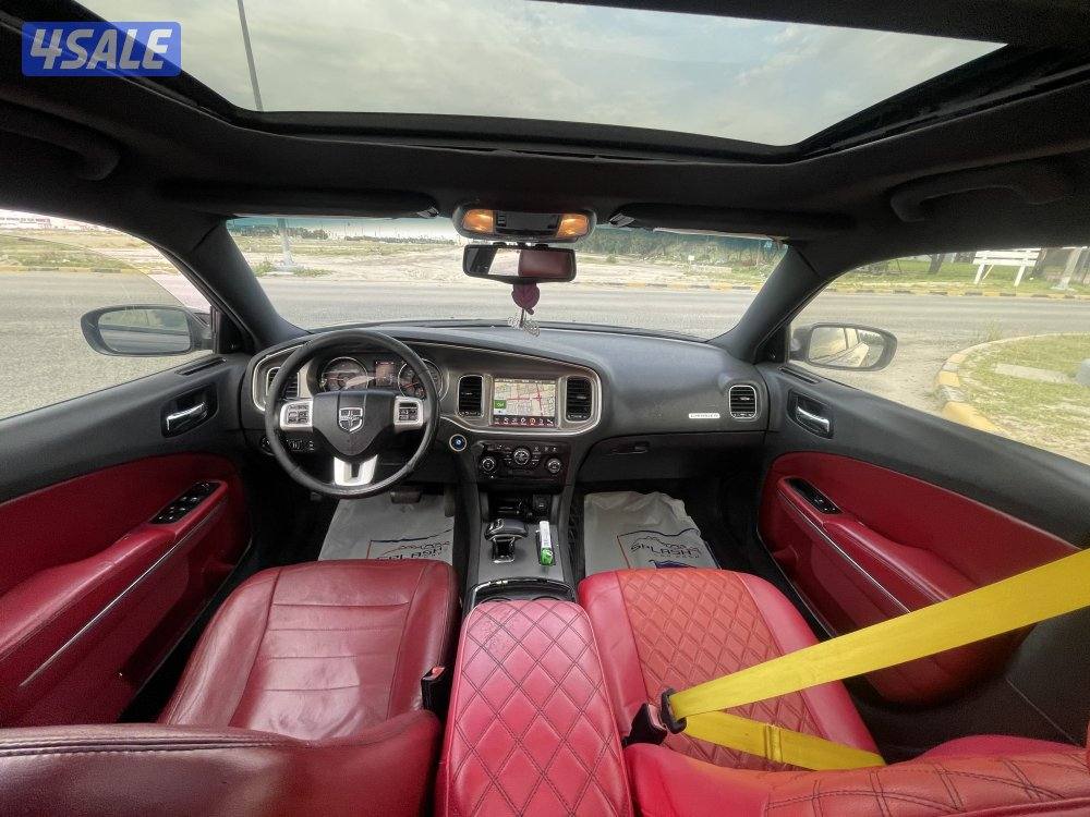 دوج شارجر V6 2012 كامل المواصفات فتحه سقف عداد 225 الف بحاله الوكاله10