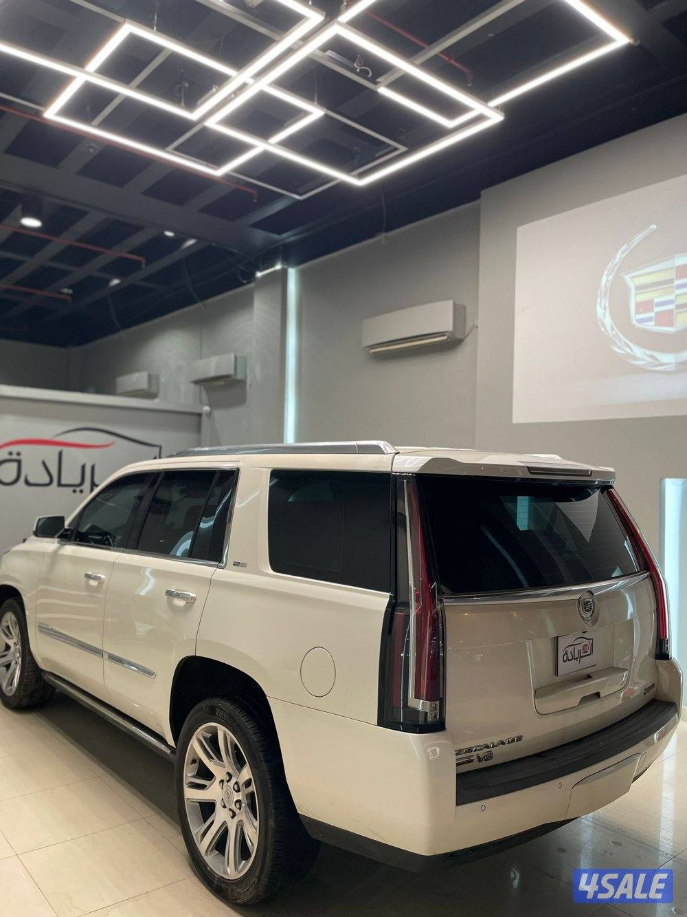 اسكاليد بلاتينيوم بحالة الوكاله2