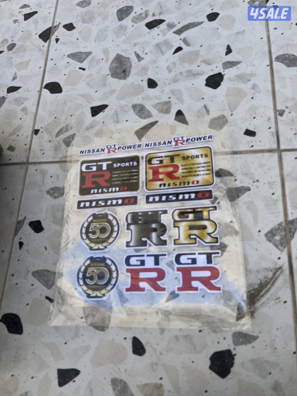 كريزي كارت كاربون  36v السرعة 15-20 وفيه بلوتوث على التلفون ومعاه شاحن2