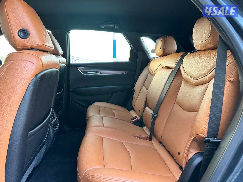 للبيع كاديلاك XT5 عداد 20 الف7