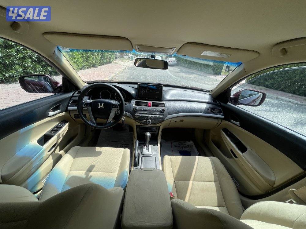 هوندا اكورد موديل 2012 صبغ الوكاله سيرفس منتظم وكاله وشرط الفحص10