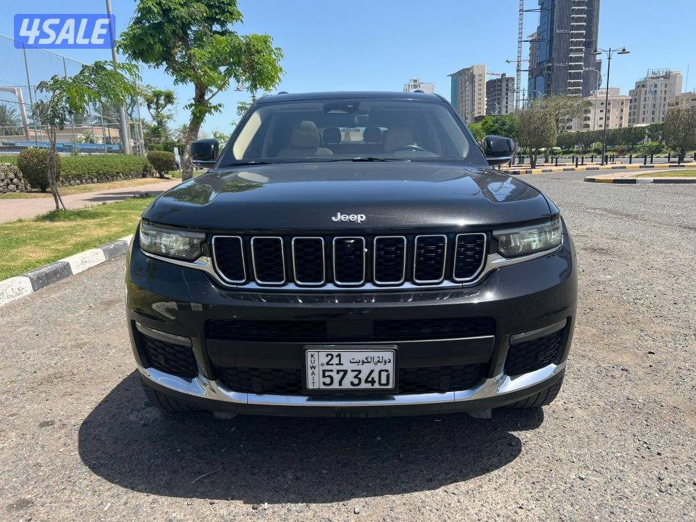 جيب جراند شيروكي 20224