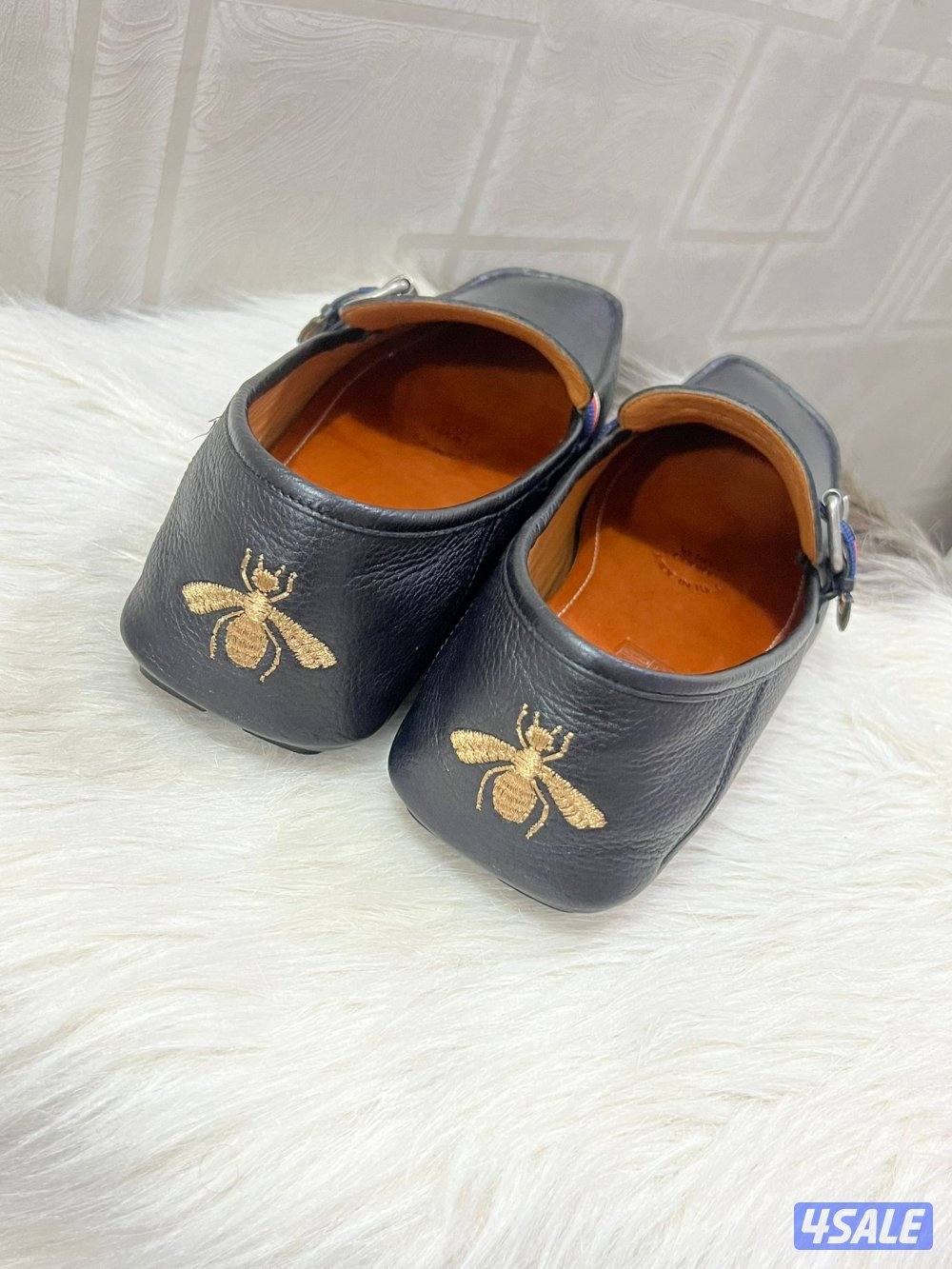 جوتي قوتشي اصلي مقاس ٤٤ونص2