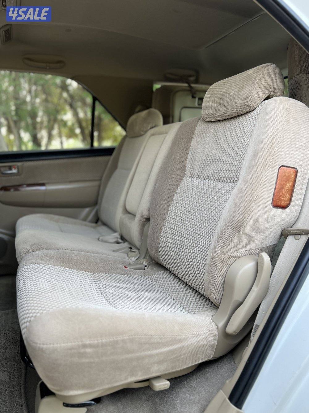 للبيع فورتنر 2015 عداد 130 الساير7