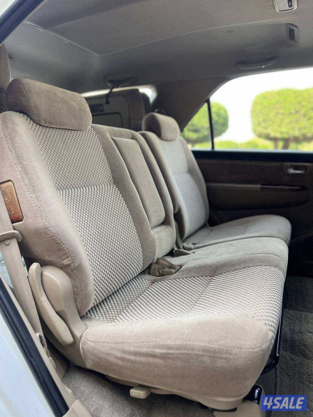 للبيع فورتنر 2015 عداد 130 الساير8