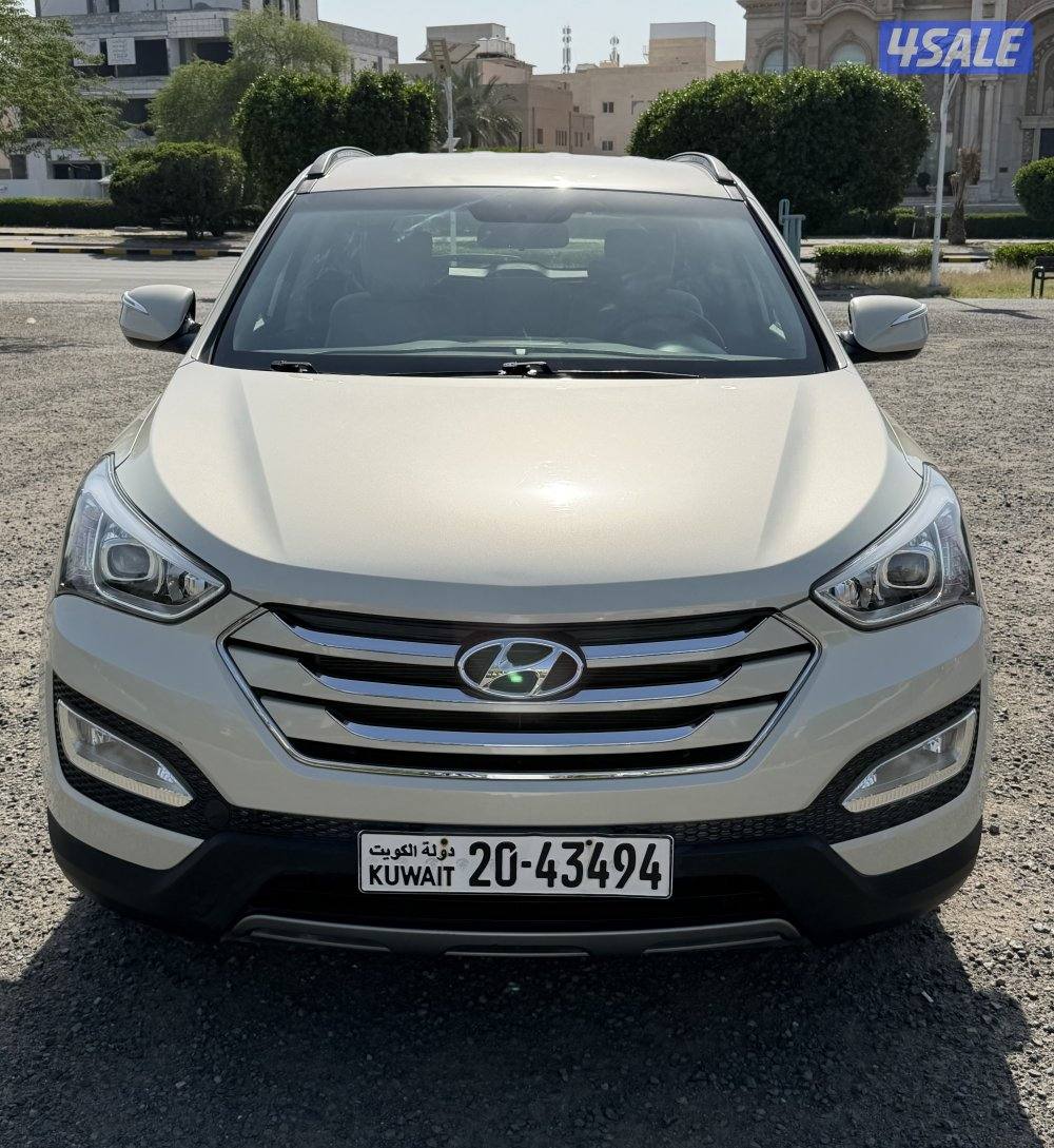 للبيع هيونداي سنتافي عداد 41 الف0