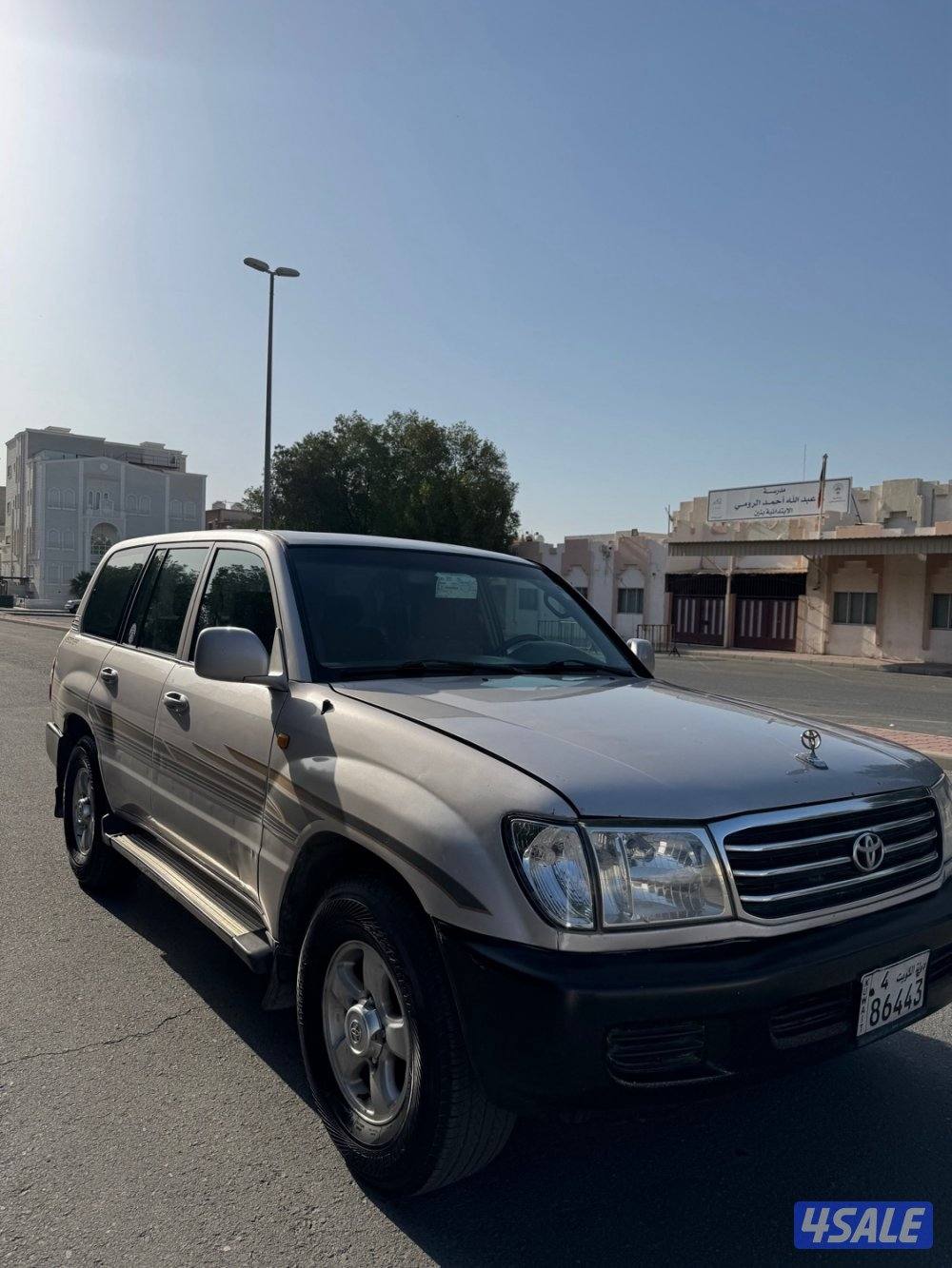 تويوتا لاند4