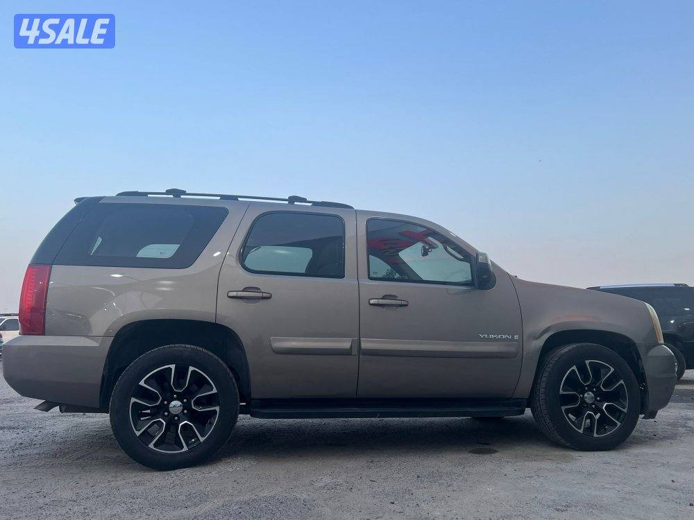 جي ام سي موديل 2007 لون برونزي عداد 480 الف بحاله ممتازة3