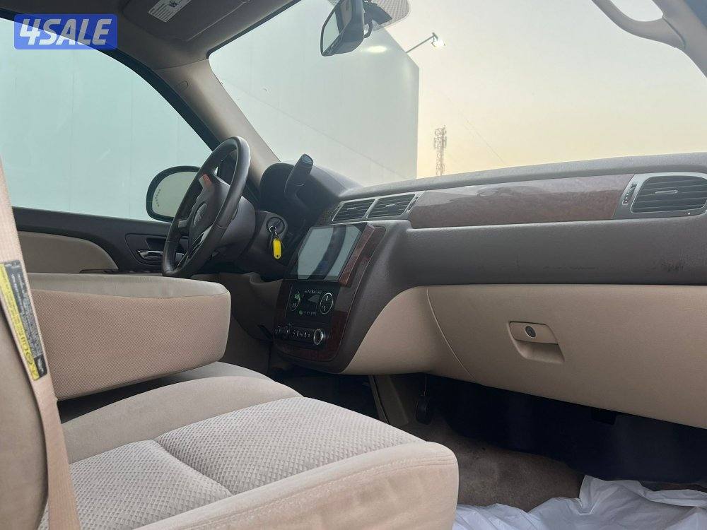 جي ام سي موديل 2007 لون برونزي عداد 480 الف بحاله ممتازة8